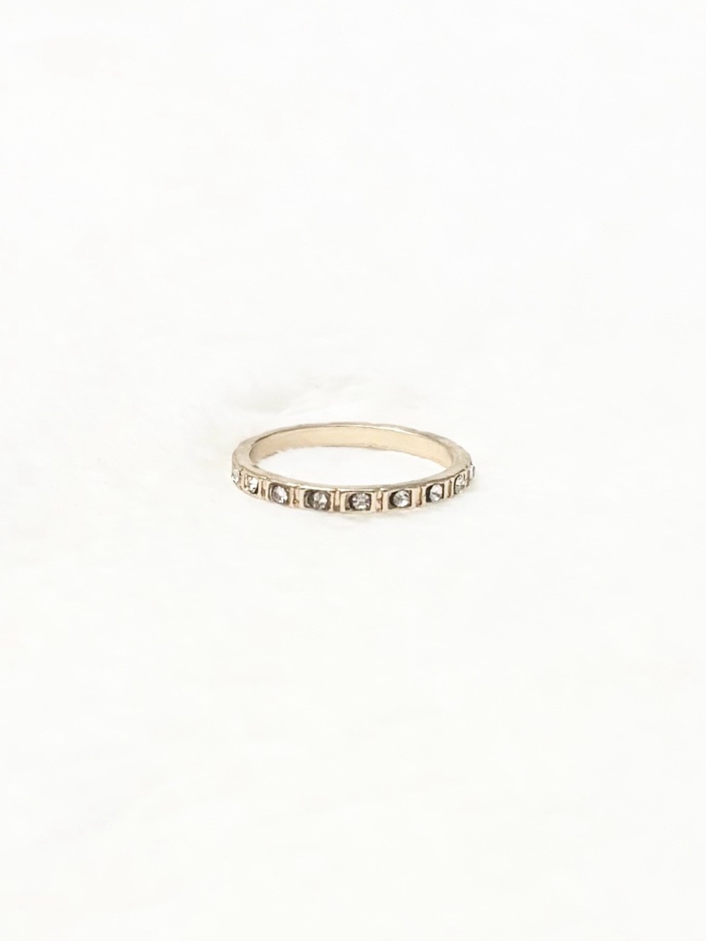 5/$8 🩷 MUST BUNDLE Delicate Gold Tone Pavé Crystal Stackable Ring